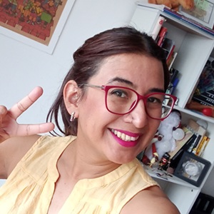 Vanessa C. Valverde Santos